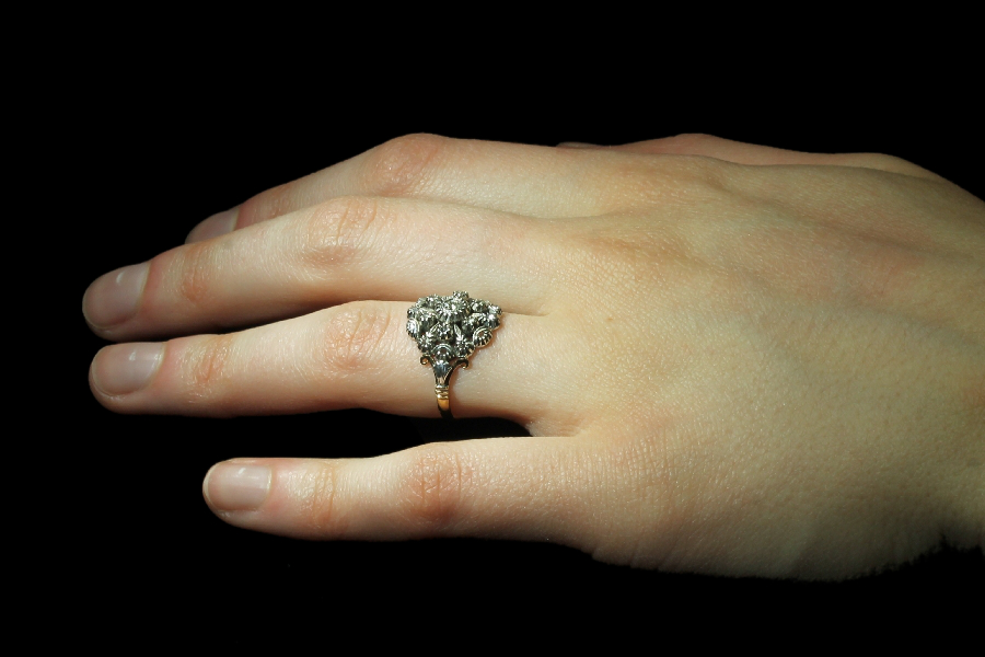 Victorian Portuguese antique ring with diamonds (image 11 of 13)